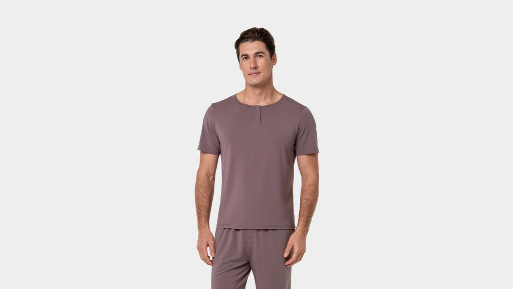 futbolka-muzhskaya-stay-cool-czvet-temno-pesochnyj_1.jpg